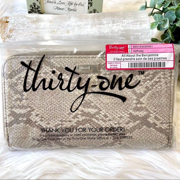 thirty-one Handbags - ALL ABOUT THE BENJAMINS wallet PUTTY snakeskin